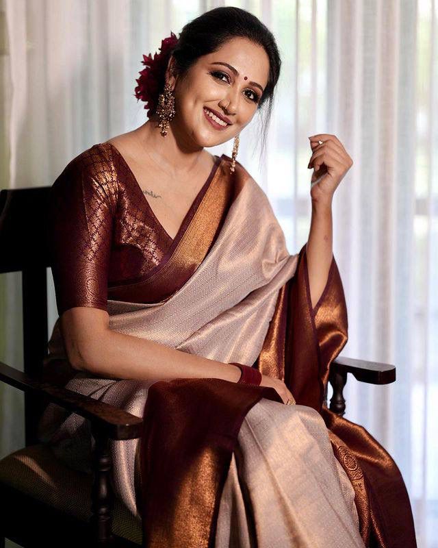 Copper Glow Silk Saree