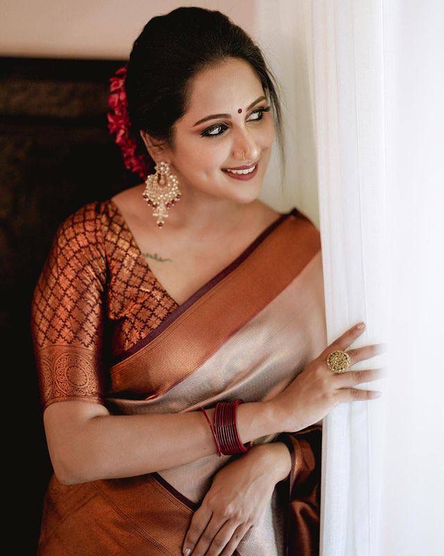 Copper Glow Silk Saree