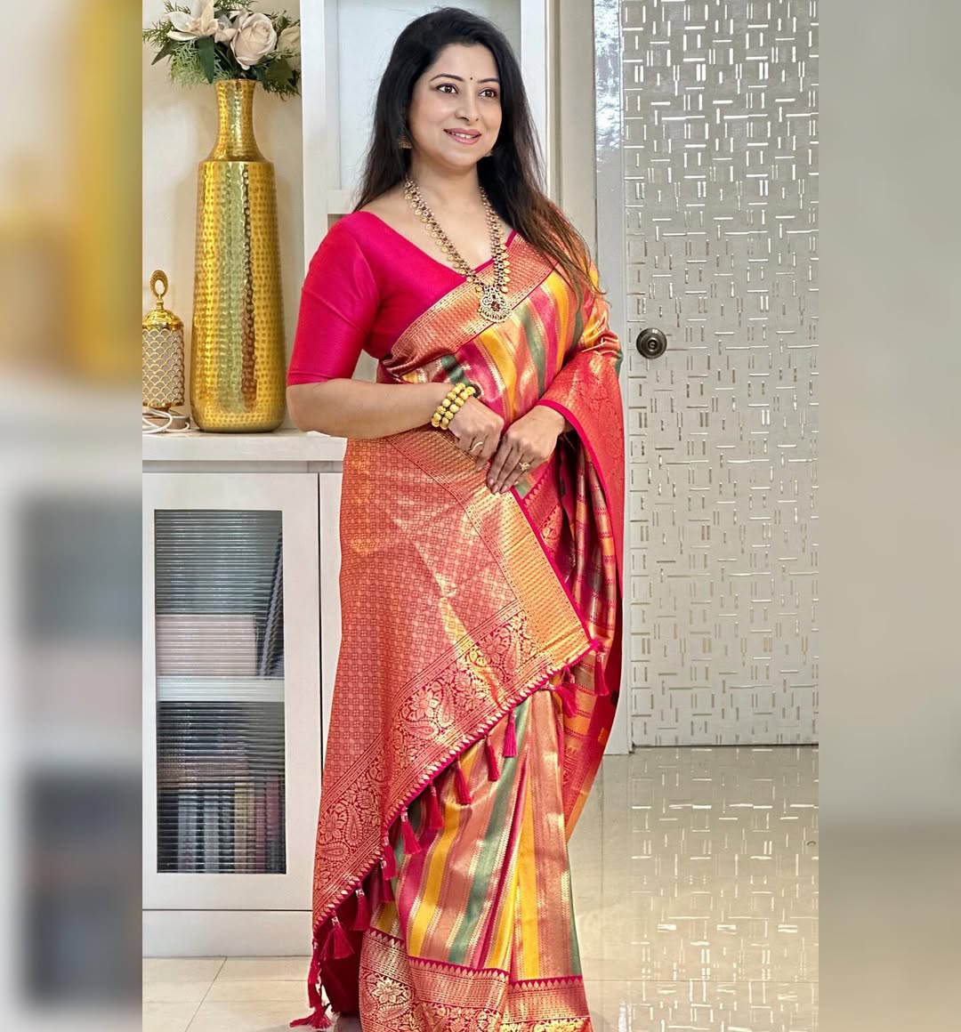 Golden Harmony Banarasi Silk Saree