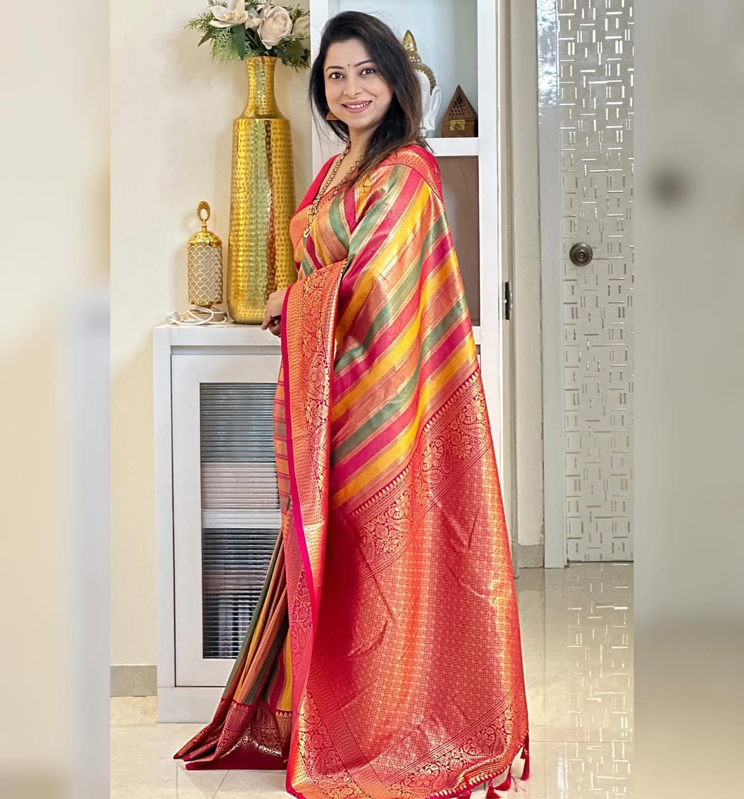 Golden Harmony Banarasi Silk Saree
