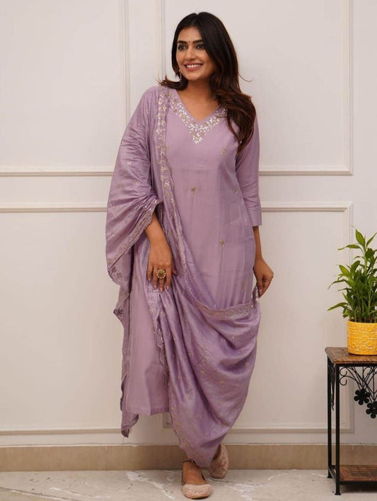 Lavender Luxe Embroidered Kurta Set with Dupatta
