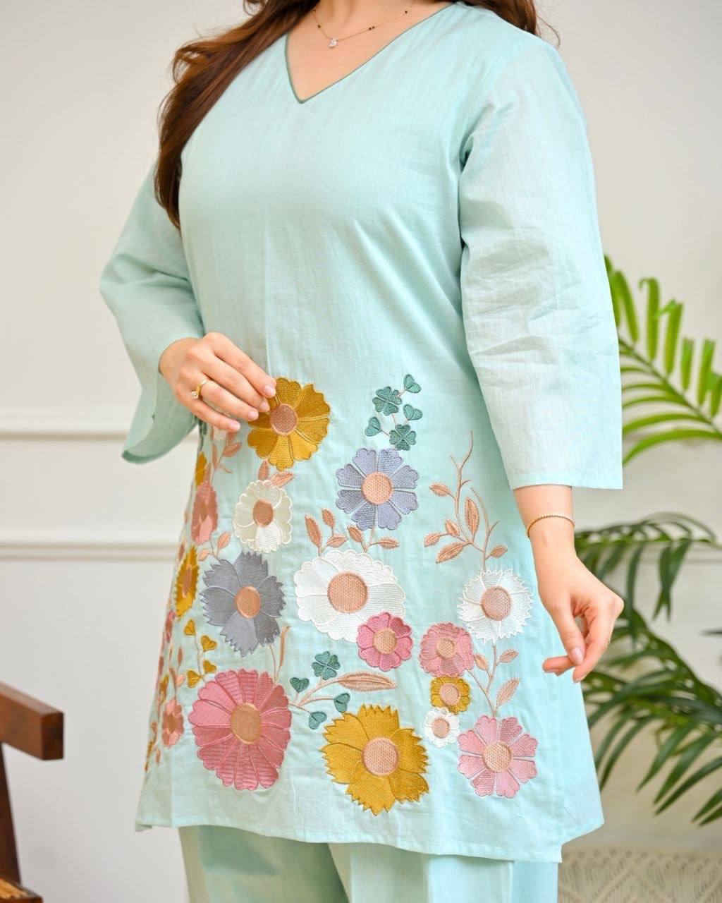 Mint Blossom Threaded Mul Cotton Farshi Set
