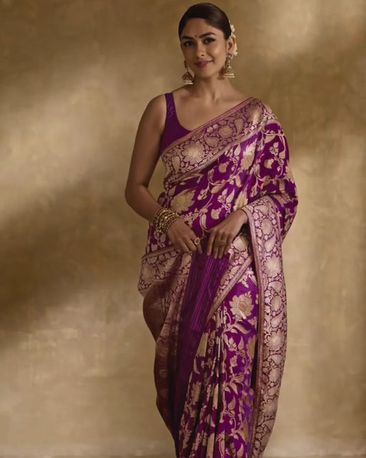 Mrunal's Purple Silk Saree