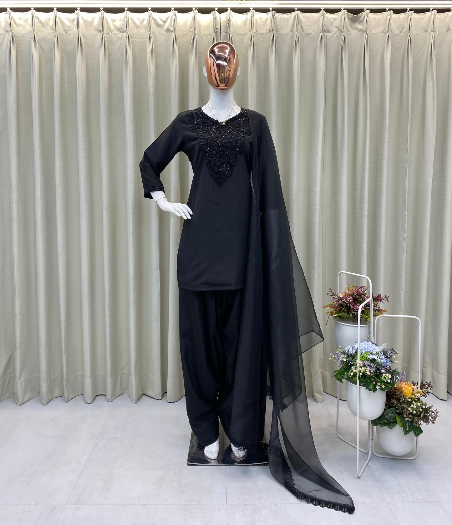 Noir Grace Beads(Moti) Embroidered Kurta Set with Dupatta