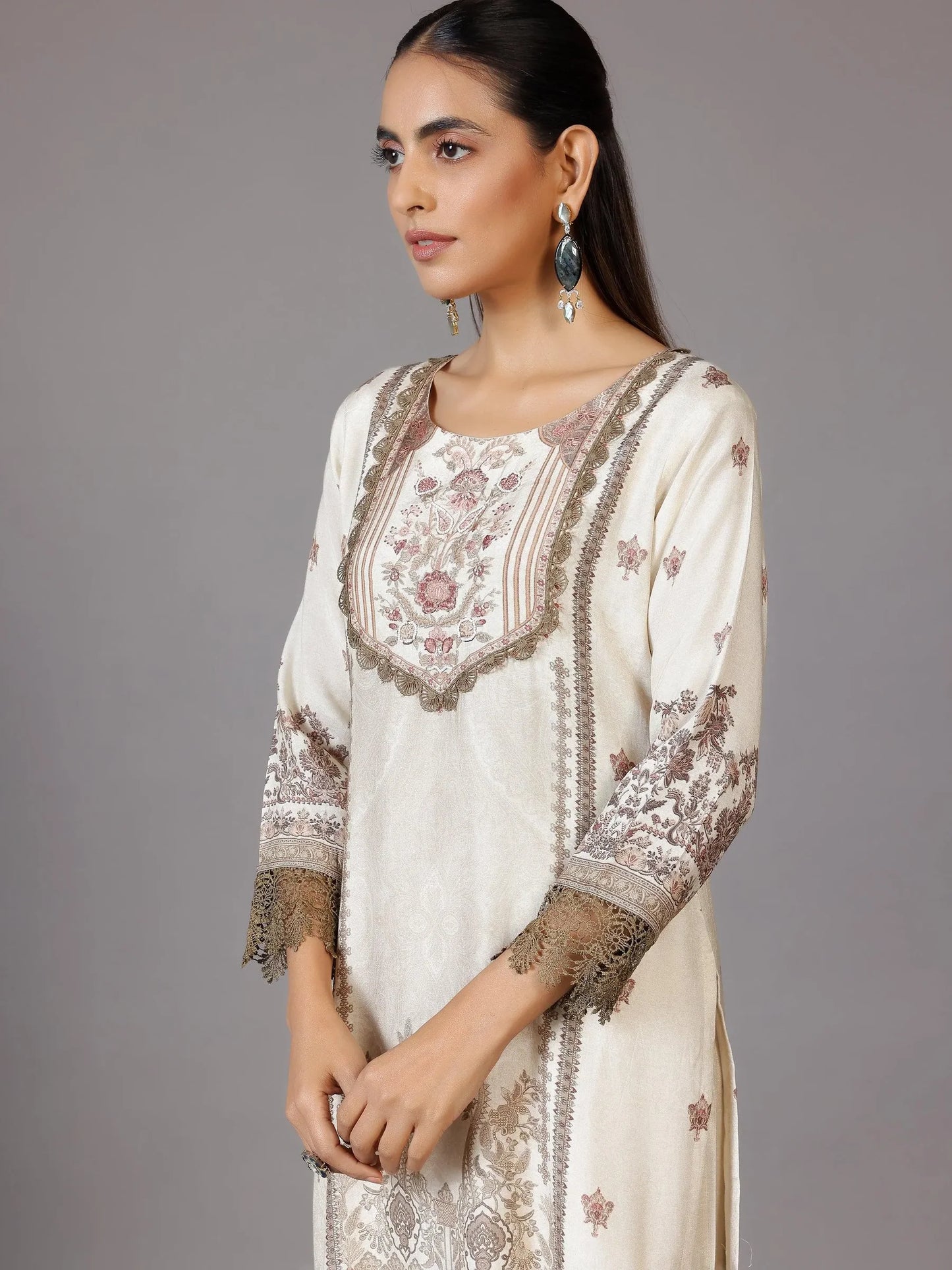 Noor-E-Ivory Designer Kurta Set