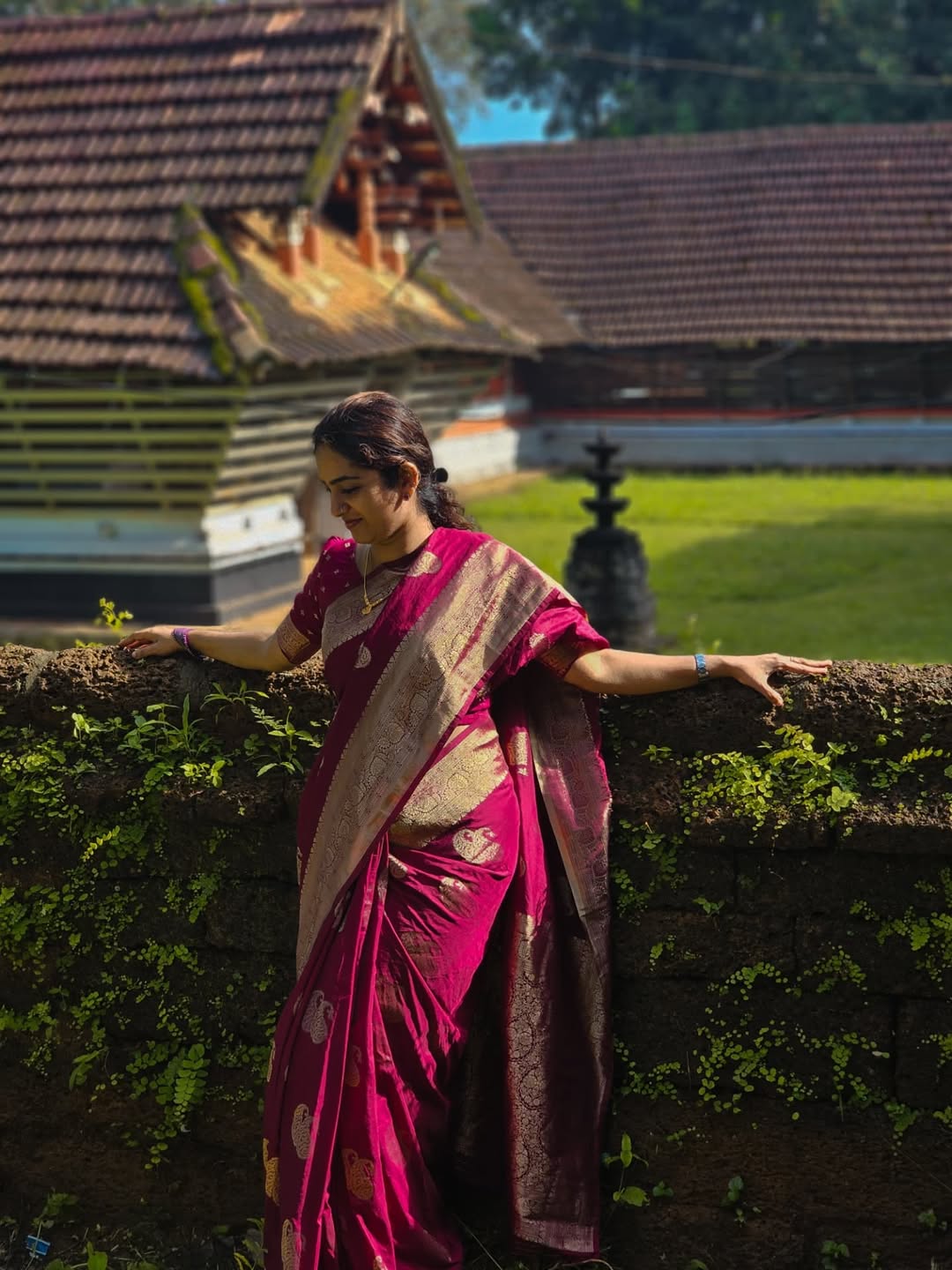 Silkyara Royal Magenta Banarasi Silk Saree