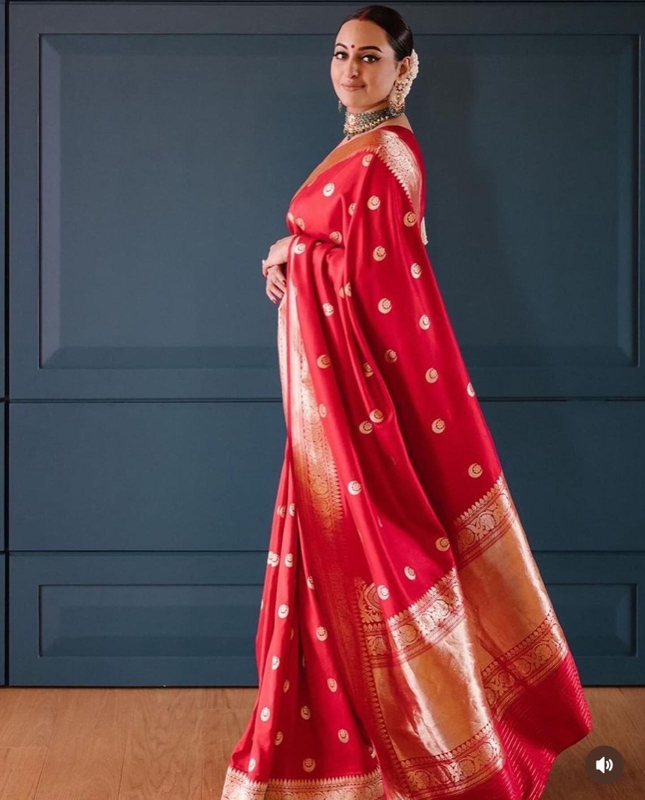 Sonakshi Sinha Banarasi Silk Saree
